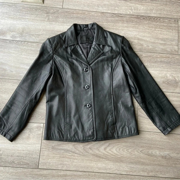 Nuage Soft Smooth Buttery  Leather Jacket - Picture 4 of 16